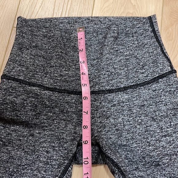 Lululemon Wunder Under Full Length Lettings, Heathered Black, sz 6 - Picture 8 of 8